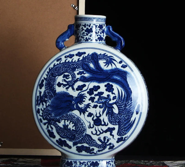 Jingdezhen Antique Blue And White Vase With Dragon Pattern Double Ears Vase Ancient Ming and Qing Porcelain