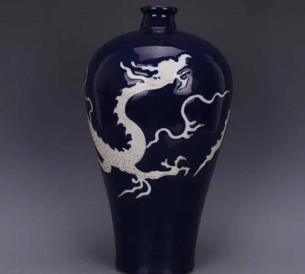 Yuan Blue Glass White Carved Cloud Dragon Pattern Plum Vase Handmade Antique Excavated Porcelain Antique Collection