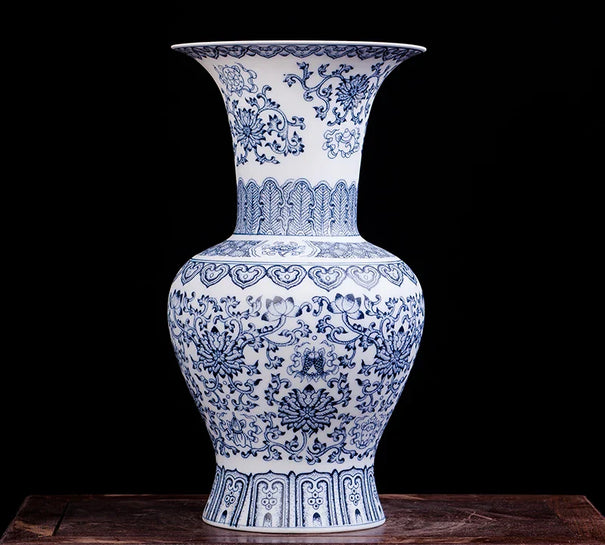 Jingdezhen ceramic vase Antique blue-and-white porcelain mesa floret bottle blue and white vase